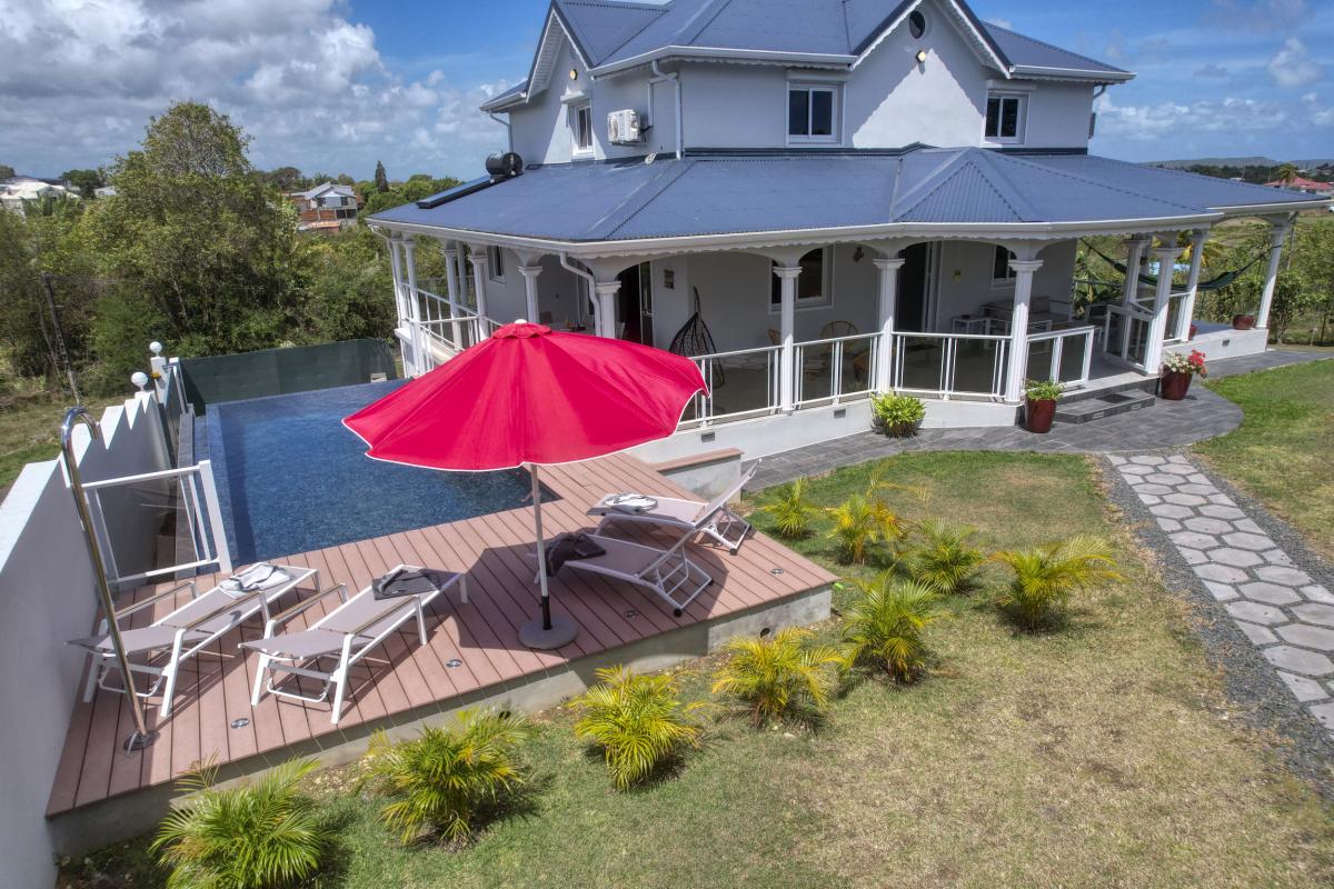 5.Location villa piscine le moule guadeloupe_Piscine